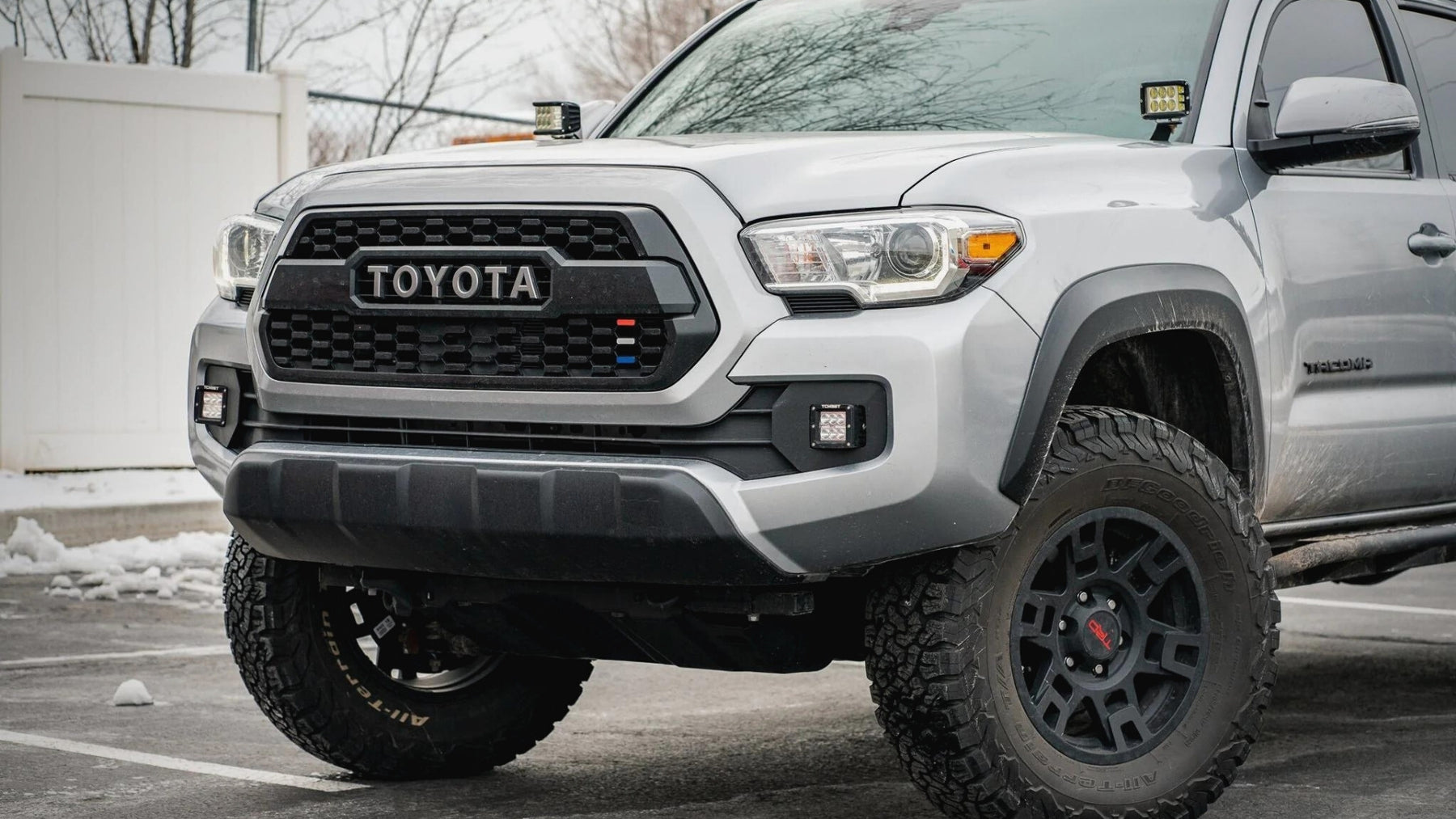 4 Reasons To Shop With Taco Vinyl For Your Toyota Accessories