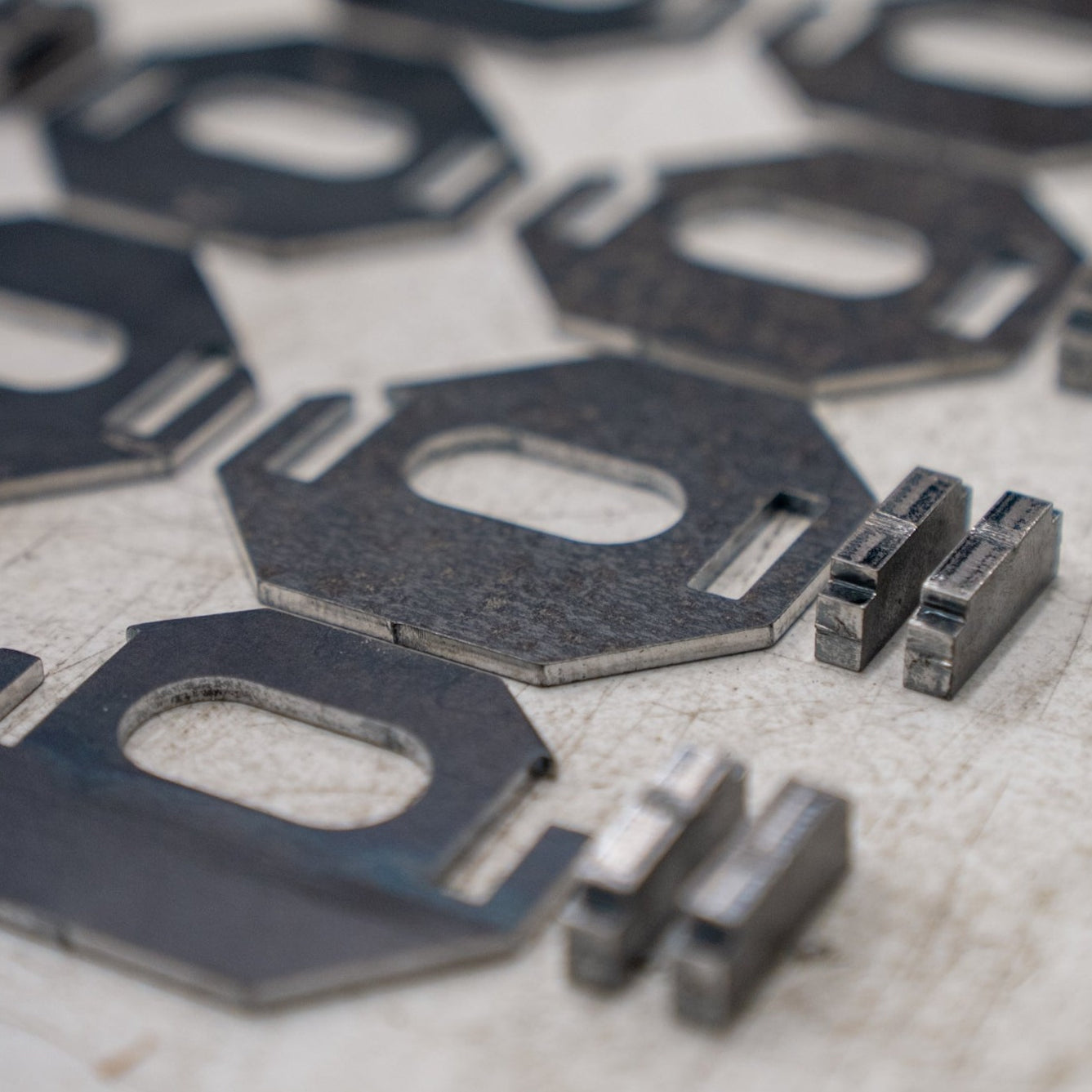 2024+ Cam Tab Gussets — Taco Vinyl