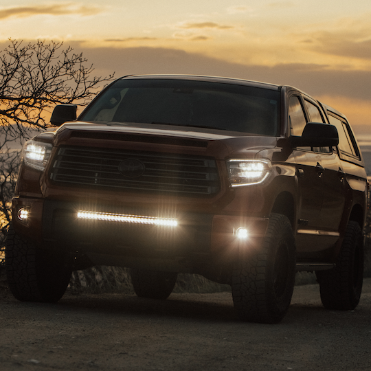 Toyota Tundra - Behind The Grille - 30 inch Light Bar - Clear Lens