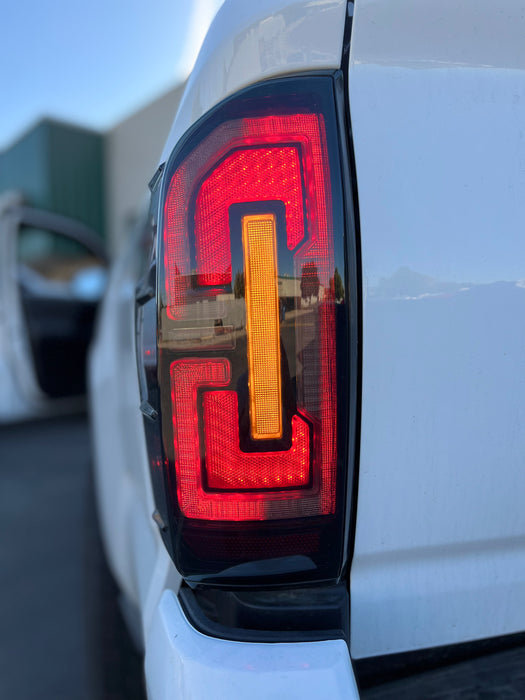 2016 toyota tacoma tail light deals